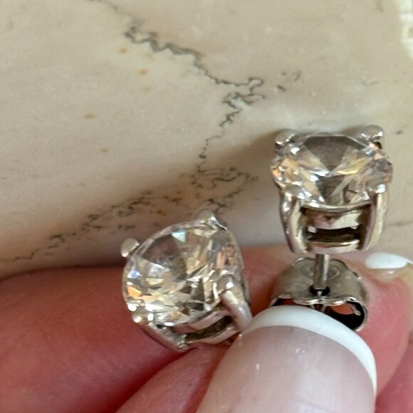 6 mm Cubic Zirconia Diamond earrings set in Sterling Silver - Picture 14 of 15